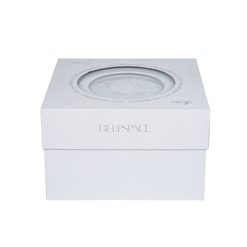 Pevná otočná hrací skříňka ve tvaru knihy s prázdninovou tématikou