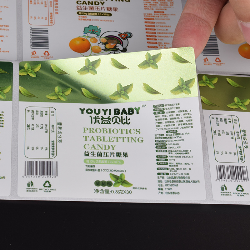 Lepicí štítek z potahovaného papíru